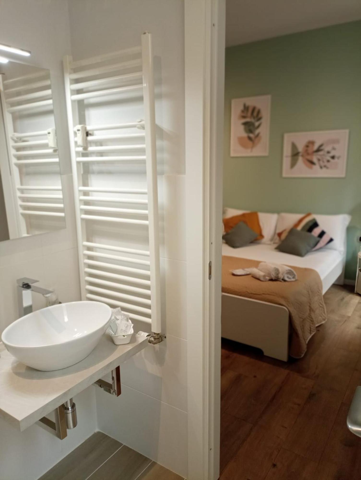 111 Coladirienzo Rooms - By Ad Roma Exterior photo
