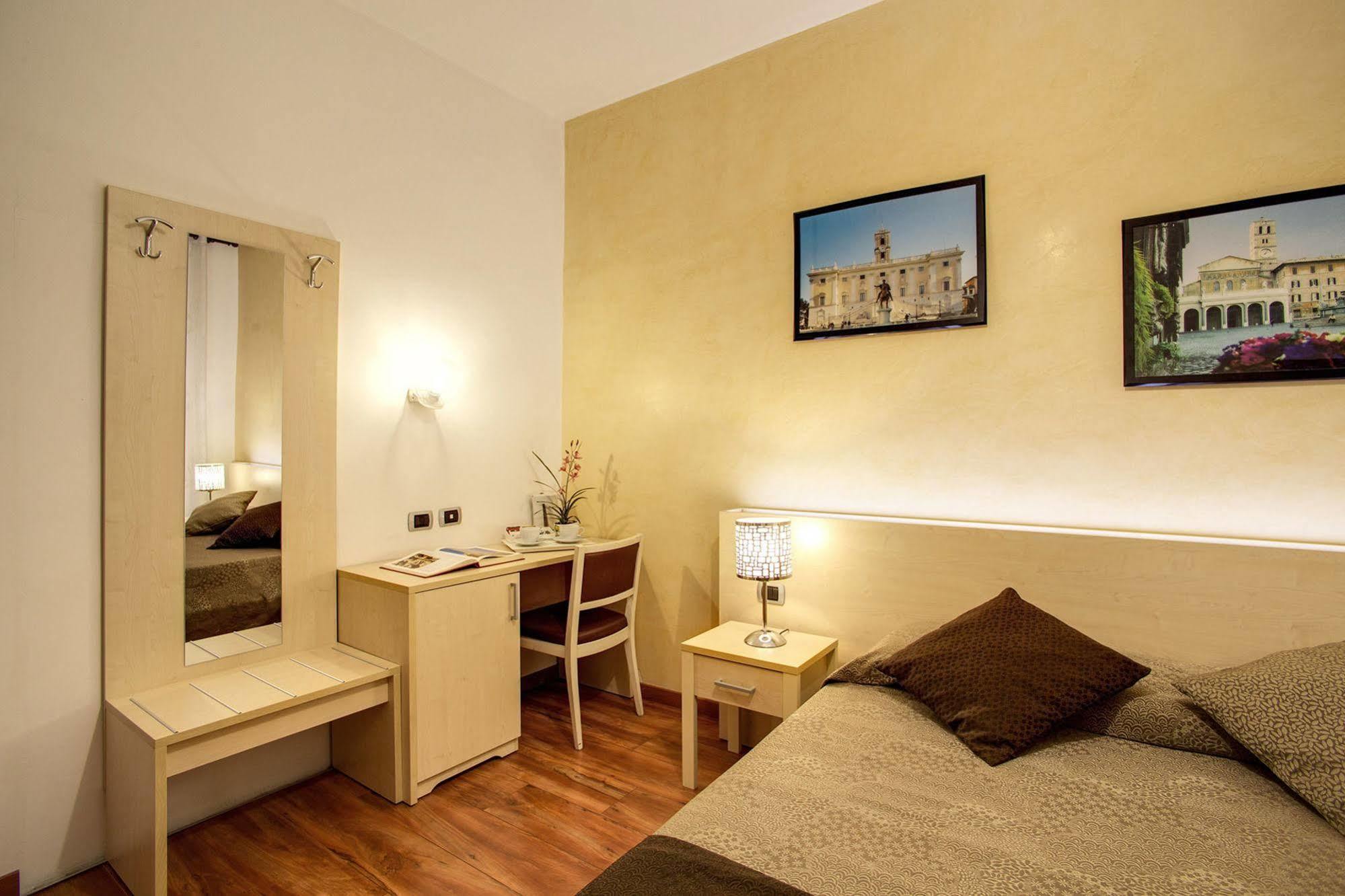 111 Coladirienzo Rooms - By Ad Roma Exterior photo