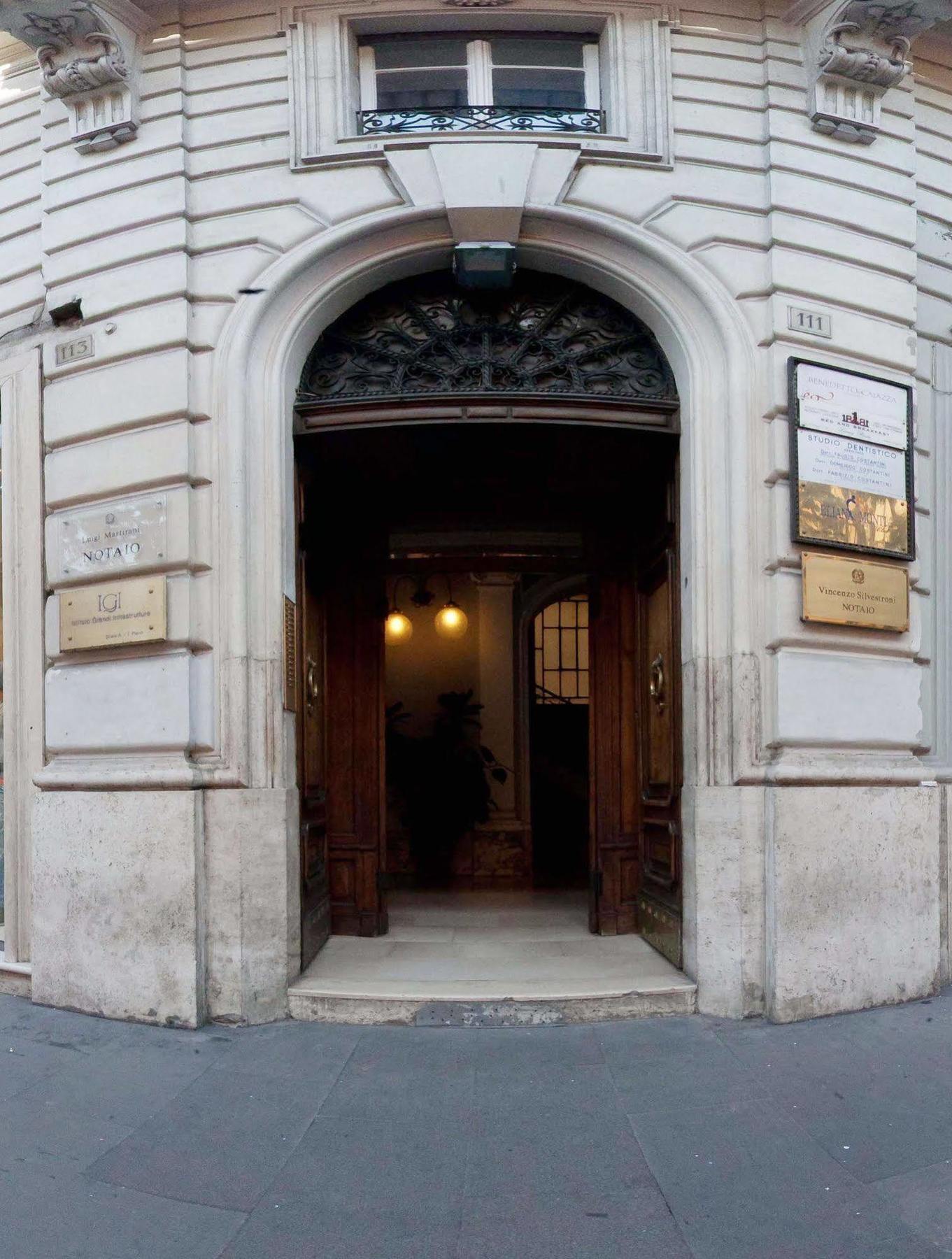 111 Coladirienzo Rooms - By Ad Roma Exterior photo